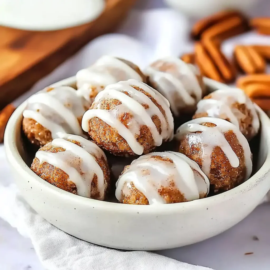 Cinnamon Roll Energy Bites